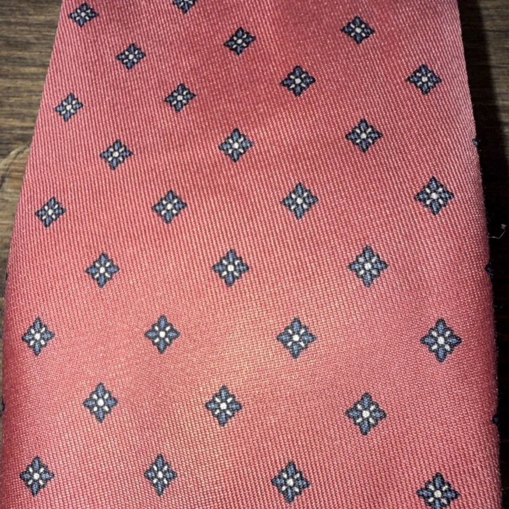 Robert Talbott Handmade Silk Men's Tie